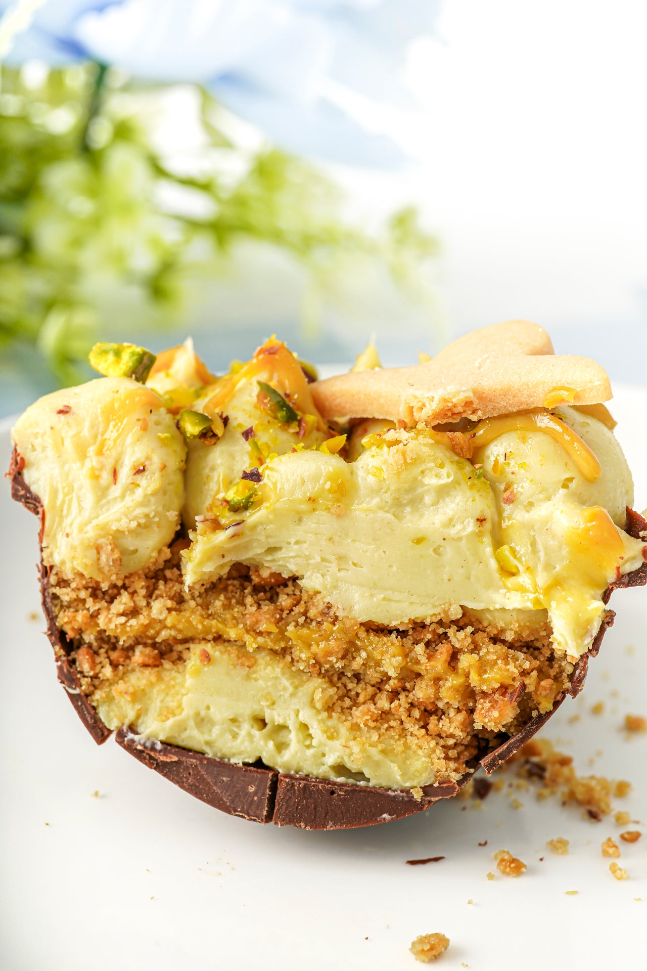 Pistacho Cheesecake Half Easter Egg