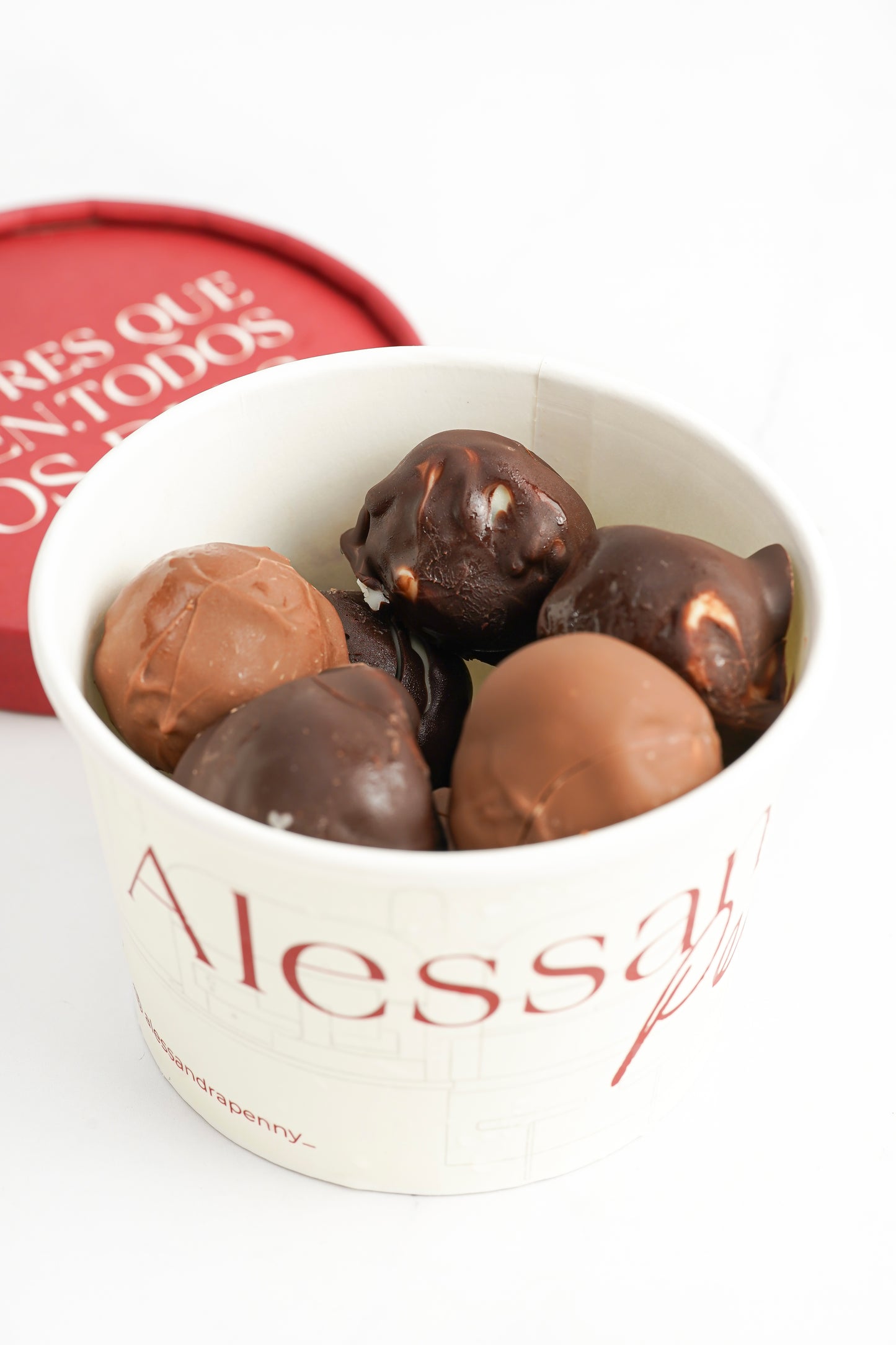 Uvas bañadas de chocolate X MUSCATEL