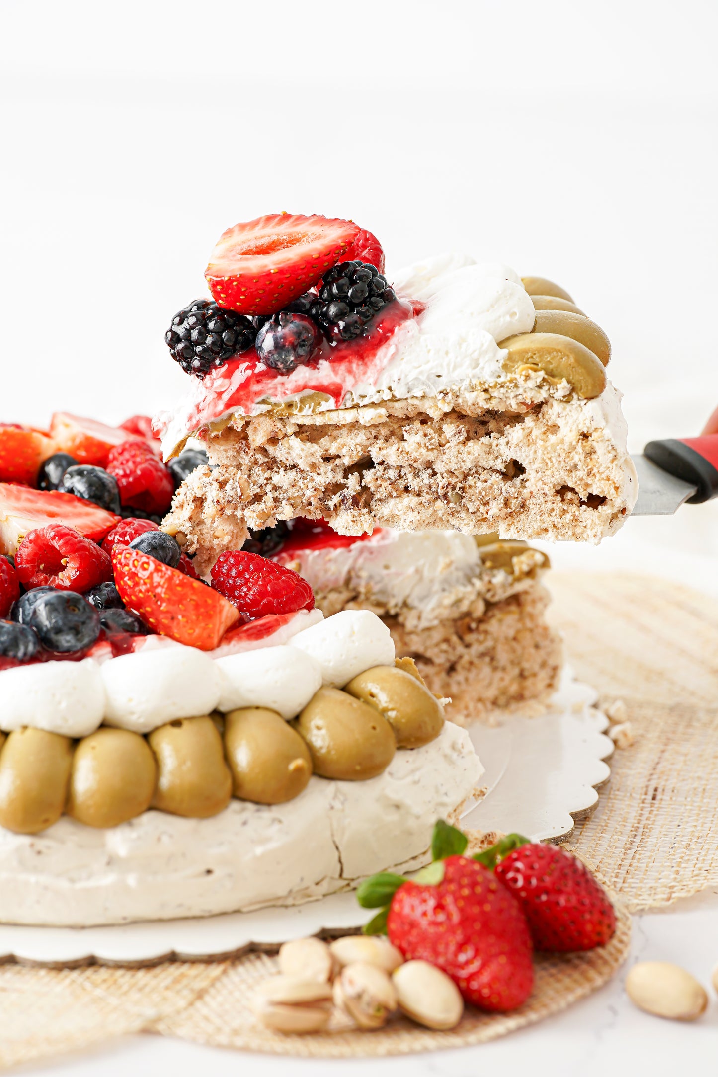 Pavlova de pistacho y frambuesa