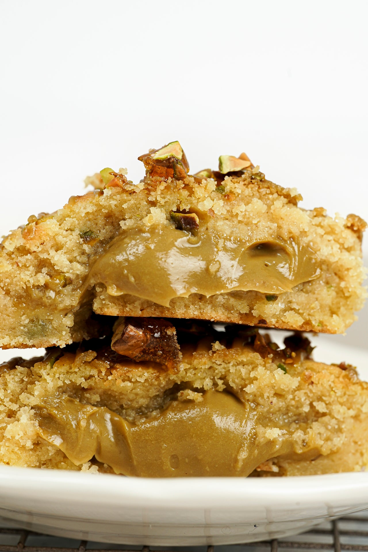 White Chocolate Pistacho Cookie