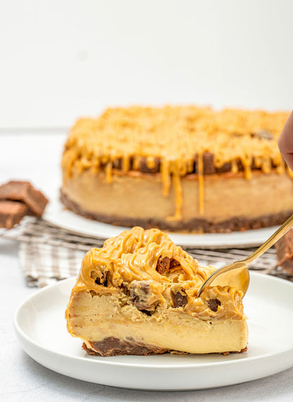 Cheesecake de Lúcuma con Brownie