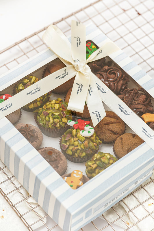 Caja 16 trufas navideñas