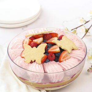 Tres leches de frutos rojos Bowl