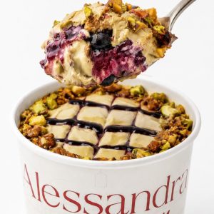 Pistacho Berry Crumble x Andrea