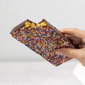 Barra de chocolate de turrón de doña pepa